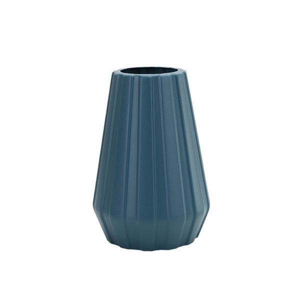 European-style Plastic Vase