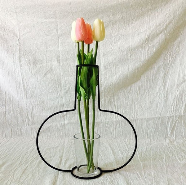 Retro Iron Line Flowers Vase